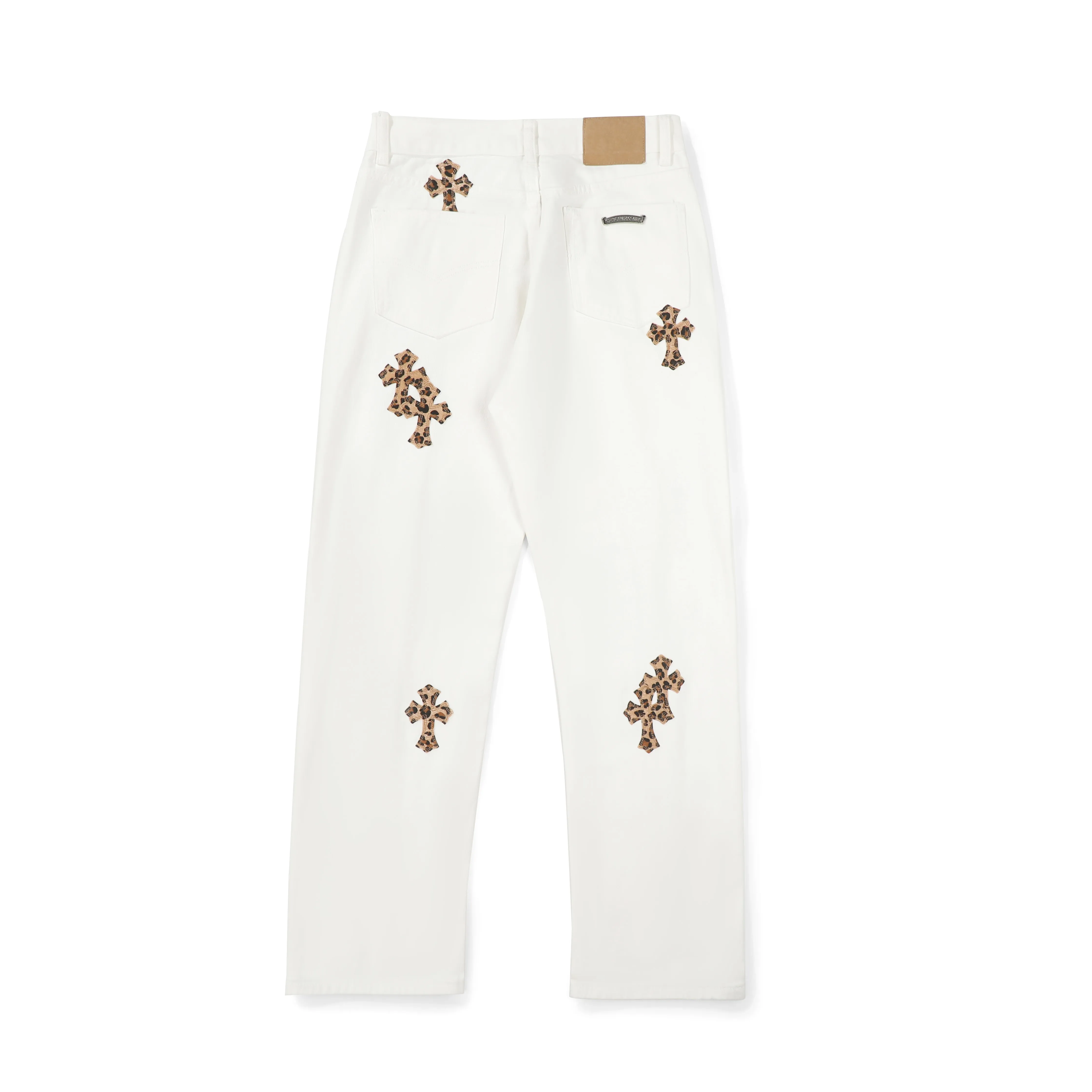 P250 Chrome Hearts & Chrome Hearts high street jeans with leopard pattern and vintage graffiti painting on white background. Chrome Hearts are the most popular pants in color. Made of beaded canvas fabric, heavy washing makes the upper body of the fabric more textured and the pants are tall and straight! The three-dimensional cutting of the whole trousers is a masterpiece! The hardware is customized by zp. The beaded canvas fabric is thick and soft after being washed. It has good breathability. Customized small leather label. Unique design. The details are simple and elegant, and the workmanship is exquisite. The whole trousers are neatly routed and the details are in place! Trendy people have been disappointed. From the quality selection of fabrics, the tailoring of details, and the matching of patterns, everything is impeccable! The upper body is so handsome when worn...it can be easily worn by men, women and children! The craftsmanship is made of heavy-duty washed pure cotton denim fabric. After washing, it is soft and thick and looks very stylish when worn. Color: White Size: 28 30 32 34 (S-XL)